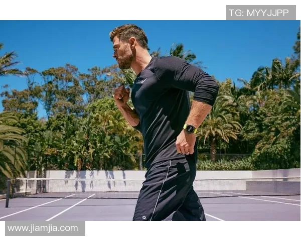 足球明星佩戴豪雅表展现魅力与风采的完美结合