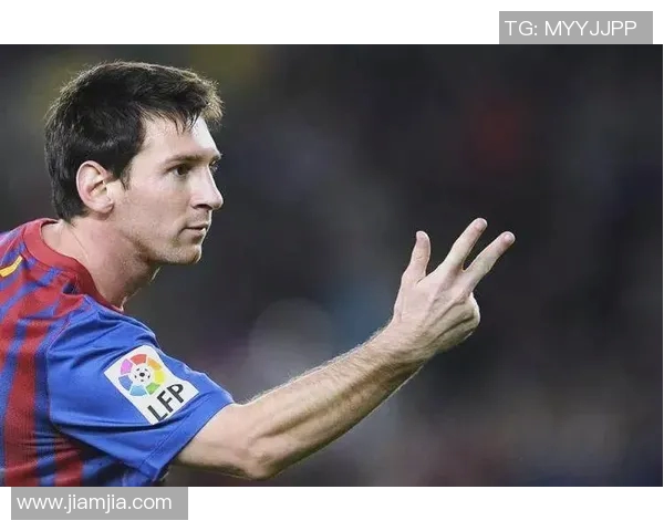 足球明星的象征物品揭示他们的个性与成就背后的故事